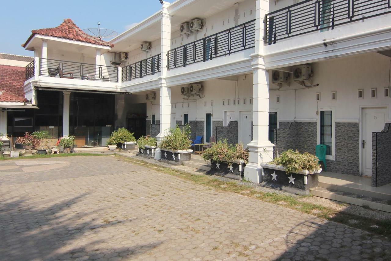 Hotel Oyo 1456 Garuda 2*
